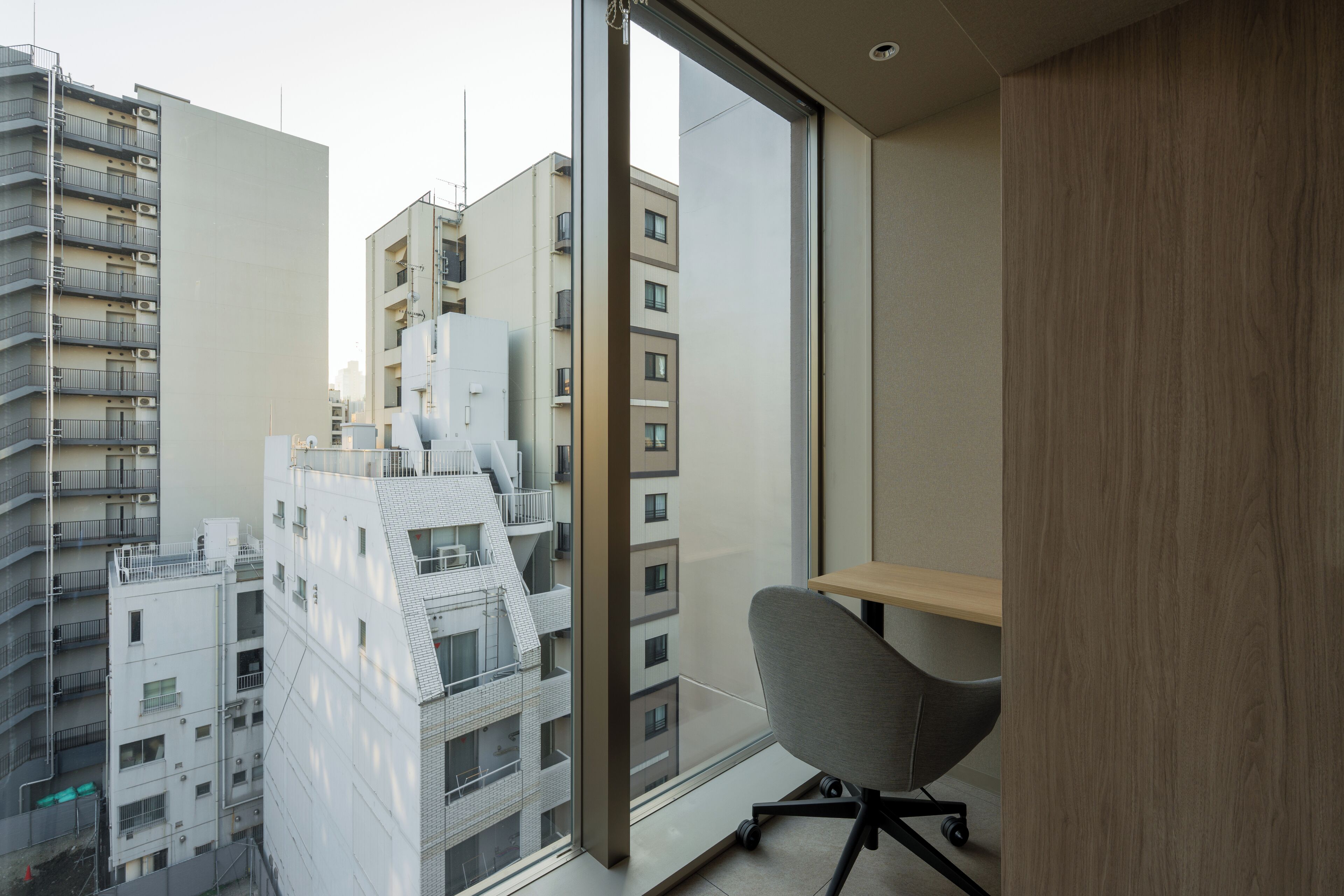 客室ごとに異なる装飾、デスク、ベビーベッド (無料)、WiFi (無料)