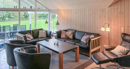 Belle maison Ă Idestrup avec sauna