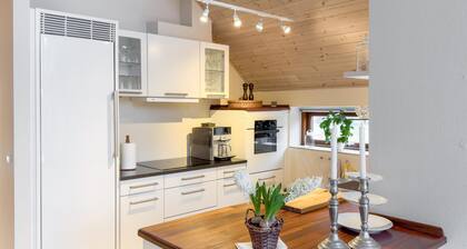 Awesome apartment in Væggerløse with WiFi