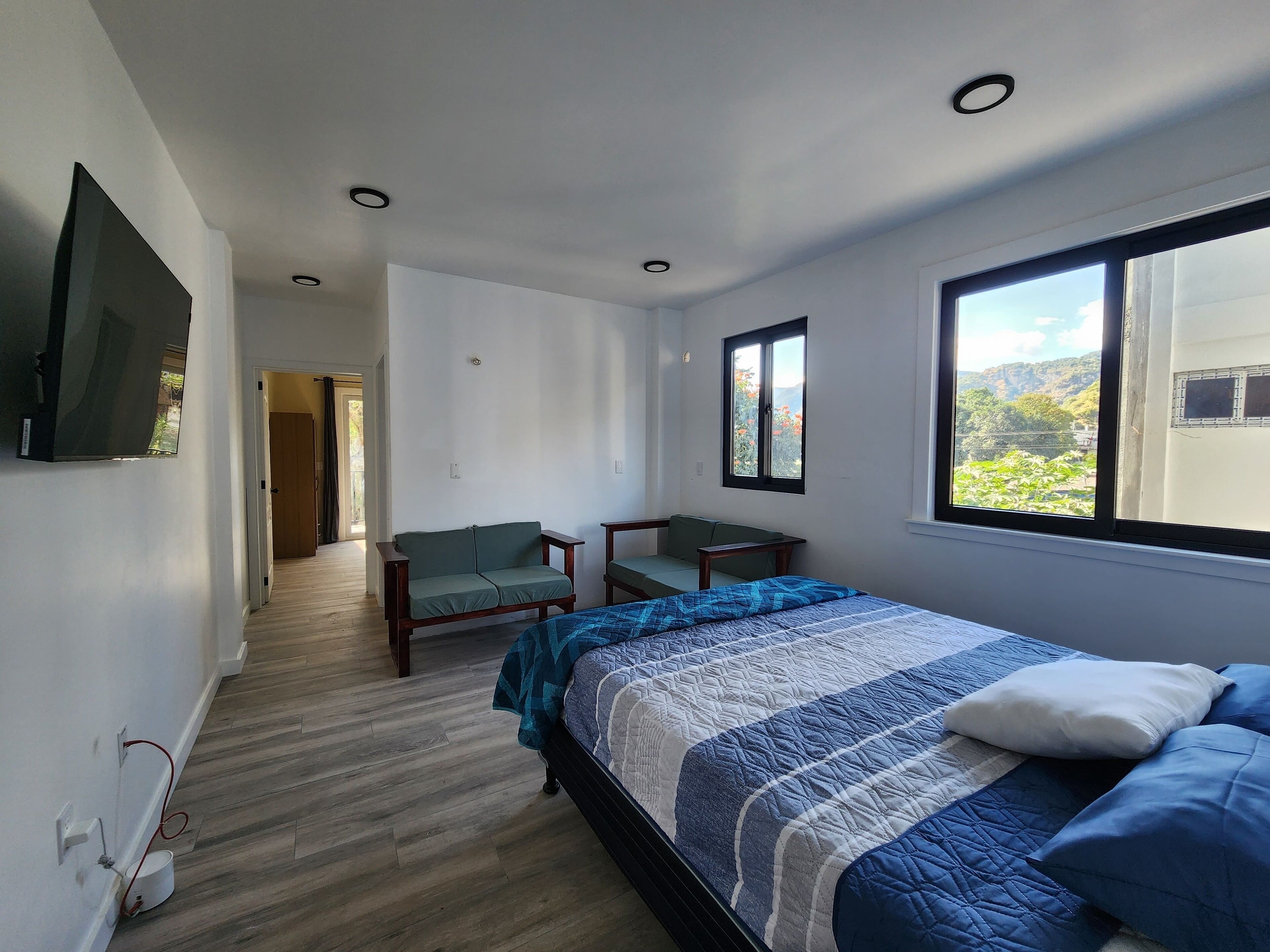 Strykejern/-brett, wi-fi og sengetøy