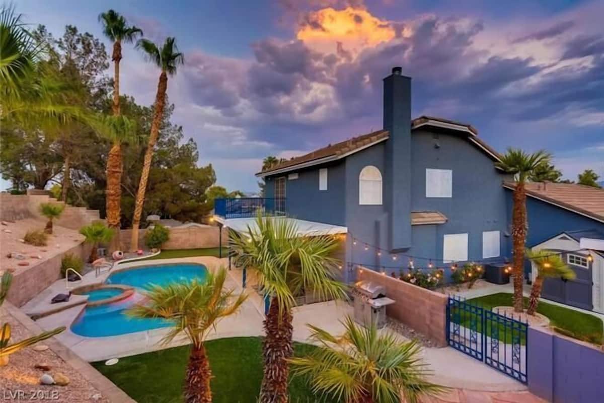 Family Apartment, Patio, Mountain View | Pool | Outdoor pool