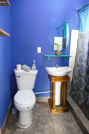 Family Quadruple Room | Bathroom - The Bocas Corner Hostel (Bocas del Toro)