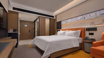 Habitació individual bàsica | Escriptori i planxa i posts de planxar