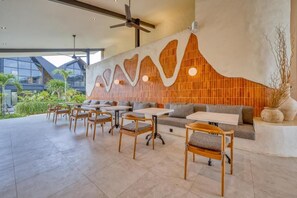 Outdoor dining - Masuka Loft Villas (Badung)