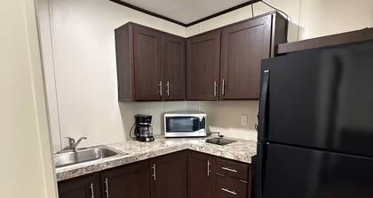 Cozy Studio in Odessa with Pool, Laundry, Fishing Pond and Gym