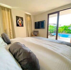 2 bedrooms, iron/ironing board, WiFi, bed sheets - Luxury Guesthouse|Private Pool|5min from Jan Thiel Beach, 10 min from Mambo Beach (Willemstad)