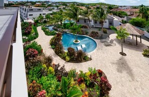 Pool - Luxury Guesthouse|Private Pool|5min from Jan Thiel Beach, 10 min from Mambo Beach (Willemstad)