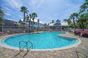 Pool - Costa Blanca on 30A- POOL, Golf Cart, Pets, Beach Toys, 10min WalkToBeach (Inlet Beach, FL)