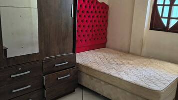 Strykejern/-brett, wi-fi (inkludert) og sengetøy