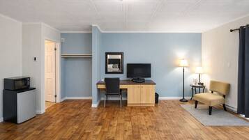 Chambre quadruple | Aire de séjour