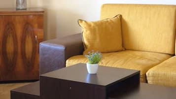 Apartemen, balkon, pemandangan kota | Area keluarga
