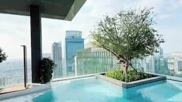 Apartment, 1 Bedroom, Accessible | Pool | Outdoor pool