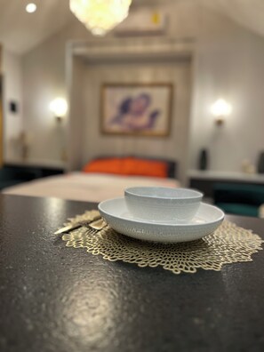 1 makuuhuone, silitysrauta/-lauta, Wi-Fi, vuodevaatteet