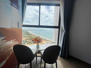 Deluxe Room, Sea View | Interior - Sapphire Seaview Apec Mandala Mui Ne (Lam Dong)