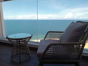 Deluxe Apartment, Balcony, Sea View | Balcony - Sapphire Seaview Apec Mandala Mui Ne (Di Linh)