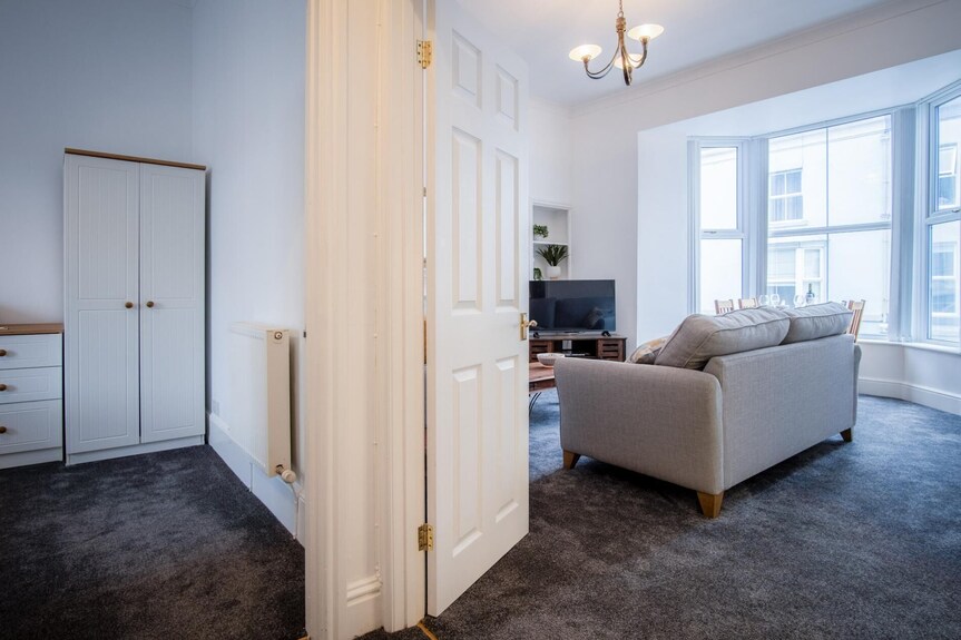 Caldey Island View - 2 Bedroom Apartment - Tenby - Tenby