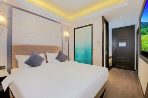 Quarto casal superior | Cortinas blackout, quartos à prova de som, Wi-Fi de cortesia