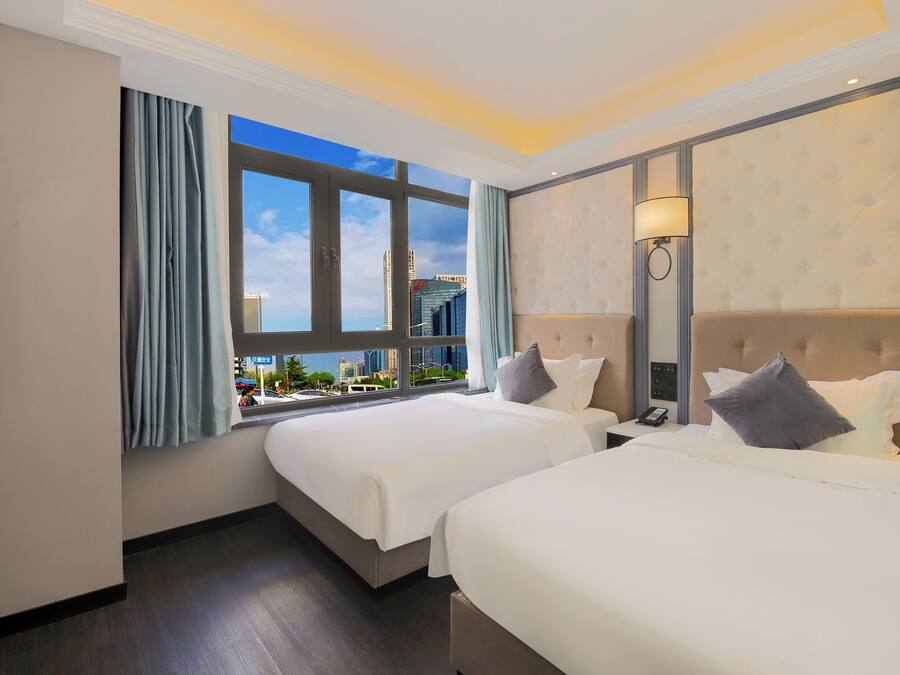 Quarto duplo superluxo | Cortinas blackout, quartos à prova de som, Wi-Fi de cortesia