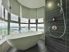 Bathroom - Teega Residence by Stayrene  (Iskandar Puteri)