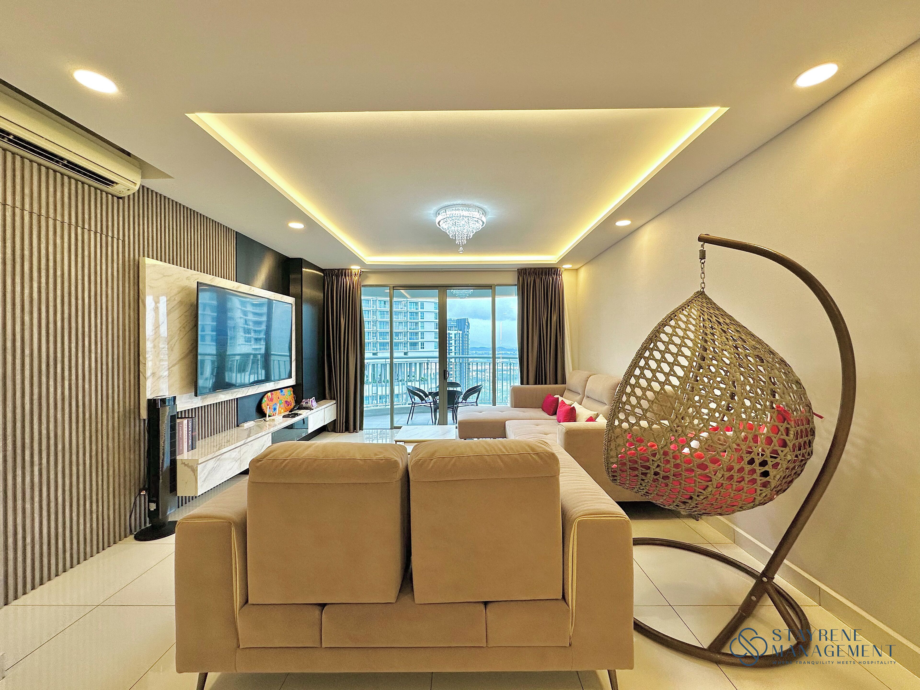 Superior Apartment, 4 Bedrooms, Balcony, Sea View | Ruang tamu