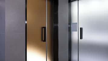 Shared Dormitory, Women only, Non Smoking | Desk, laptop workspace, free WiFi, bed sheets