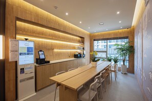 Living area - Haeundae Marine Capsule Hotel & Spa (Busan)