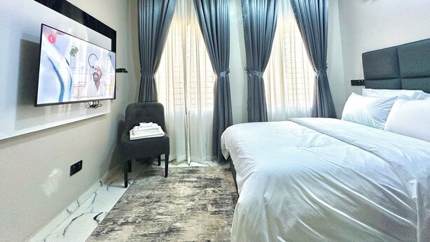 2 Schlafzimmer, Bügeleisen/Bügelbrett, WLAN, Bettwäsche