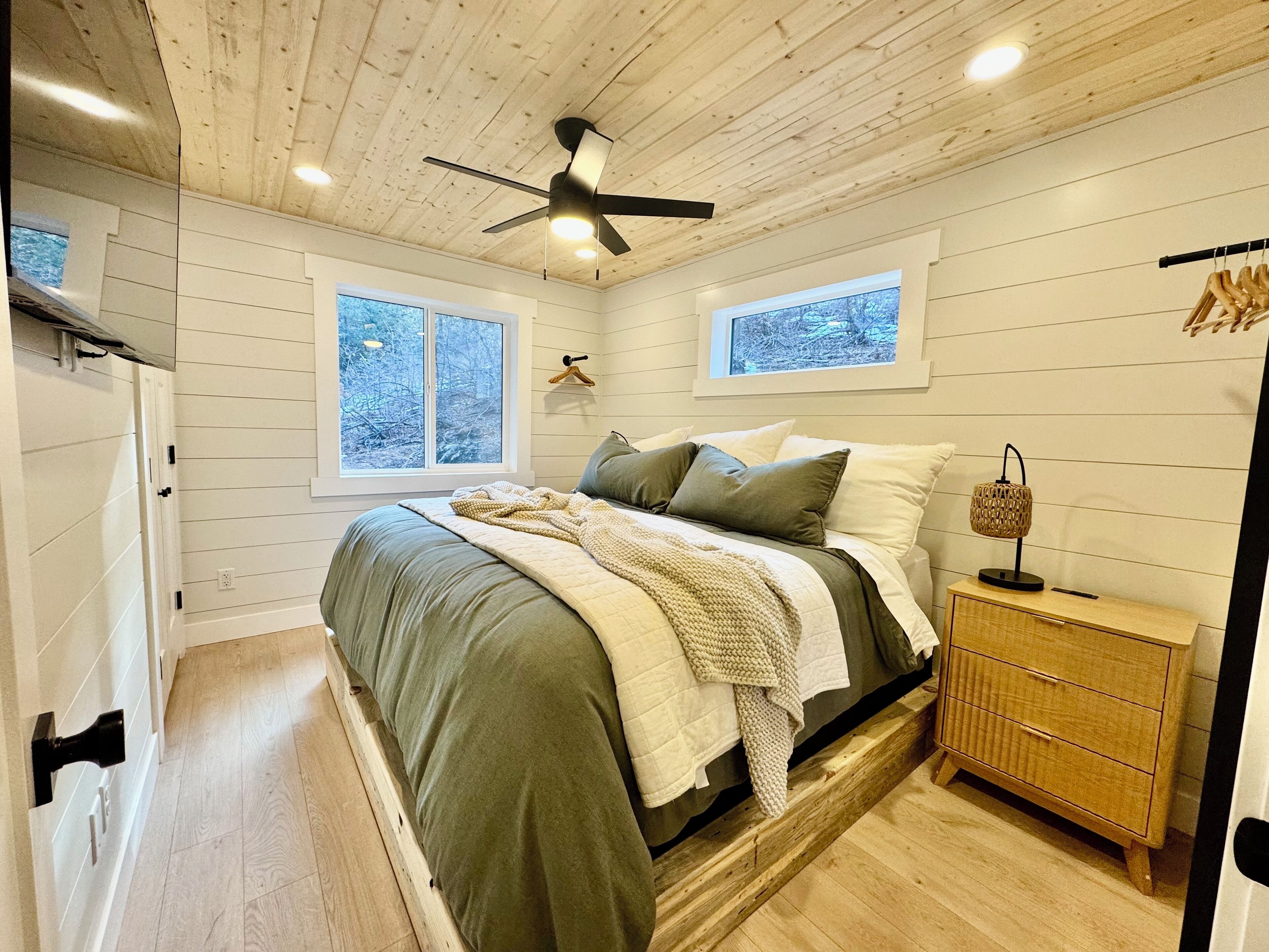 2 bedrooms, iron/ironing board, travel crib, WiFi