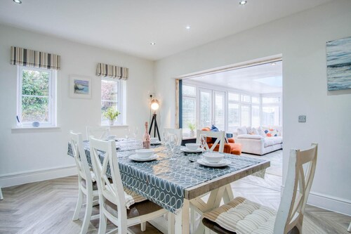 Ty Whiteford - 6 Bed Holiday Home - Llanrhidian