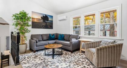 Spacious 4-bedroom house walking distance to York beaches.