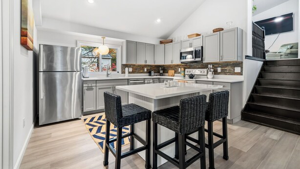 Coffee/tea maker, fridge, microwave, oven - Spacious 4-bedroom house walking distance to York beaches.  2 baths  (York)