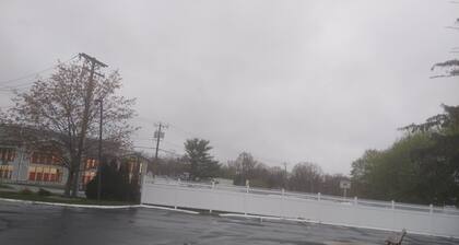 Charming 1-bedroom house with AC in peaceful Scott