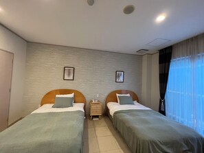 Langsir/tirai gelap terus, Wi-fi percuma 