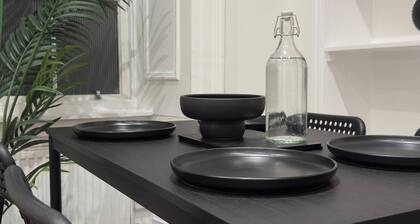 Cozy Modern Apartment on Leith Walk