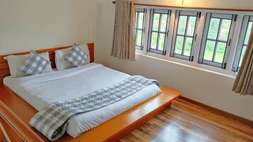 Deluxe Room | Free WiFi