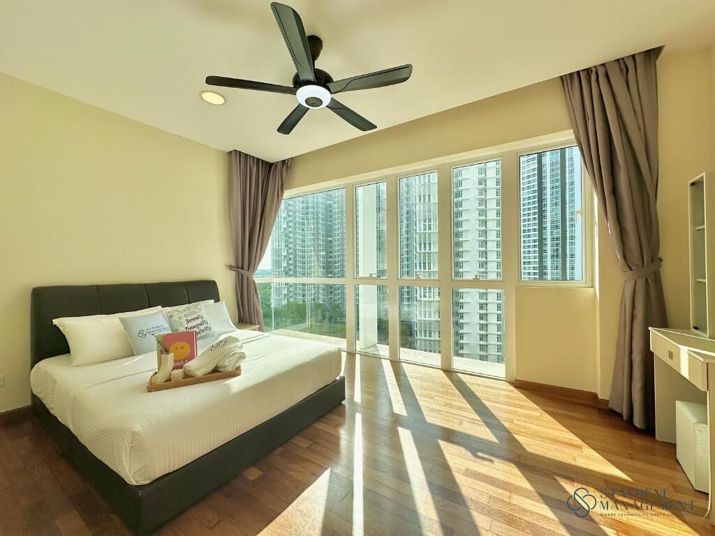 Blackout curtains, iron/ironing board, free WiFi