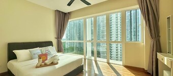 Medini Signature Legoland By Stayrene