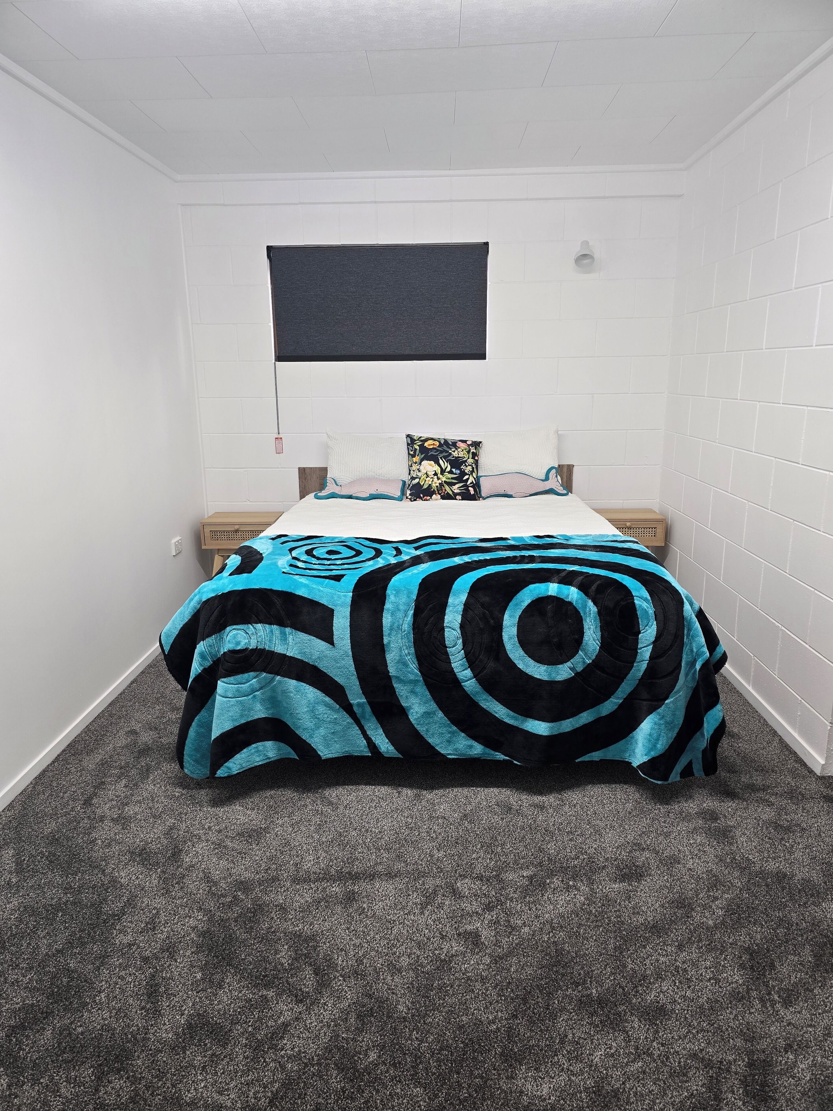 2 多间卧室、熨斗/熨衣板、免费 WiFi、床单