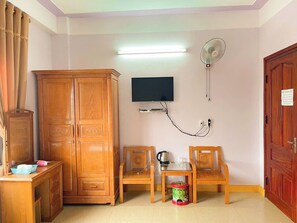 Kamar Double Basic | Interior