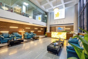 Lobby - Regenta Z Sunrise Gachibowli Hyderabad (Hyderabad)