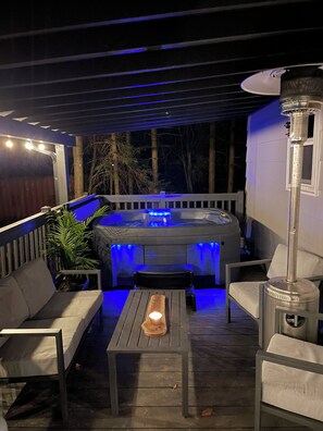 Terrace/patio - Roberts Landing (Parry Sound)