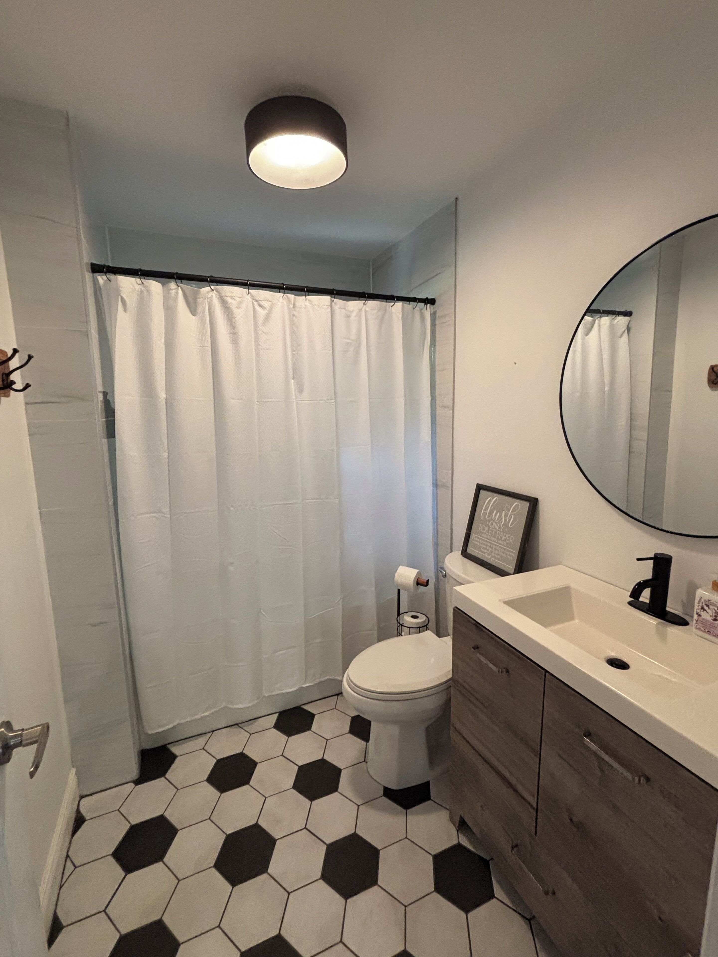 Towels, soap, toilet paper