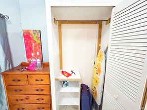 Interior - Modern Studio in Cascade, 5 Mins from Savannah (Port of Spain)