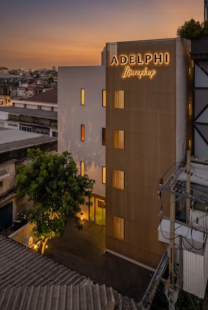 Exterior - Adelphi Itsaraphap (Bangkok)