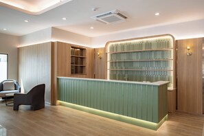 Lobby - Adelphi Itsaraphap (Bangkok)