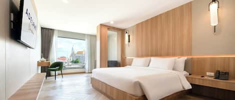 Premier Room, 1 King Bed, City View | View from room