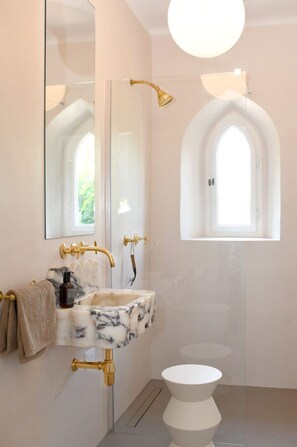 Shower, free toiletries, hair dryer, towels - Villa delle Colline Lucchesi (Lucca)