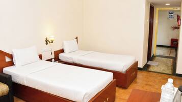 Superior Double Room | Iron/ironing board, free WiFi