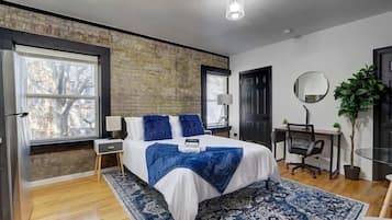 Bügeleisen/Bügelbrett, WLAN, Bettwäsche