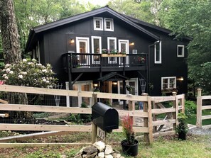 Exterior - 7-bedroom House Beech Mountain Sleeps 18+ (Beech Mountain)